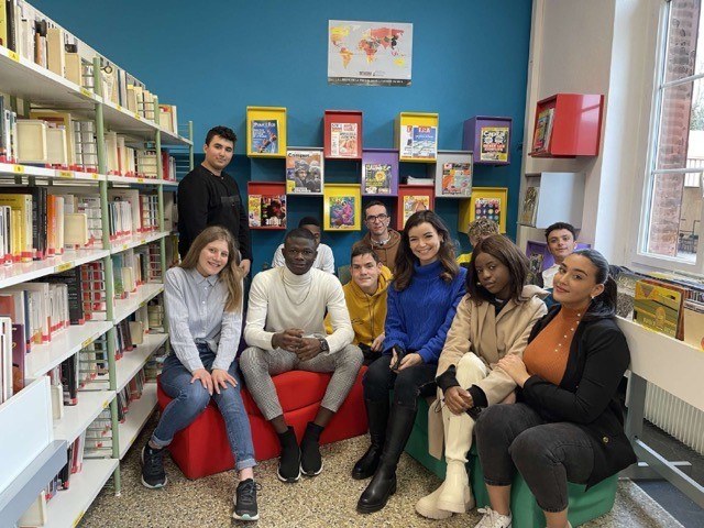 fabriquer-des-fake-news-au-lycee-saint-joseph